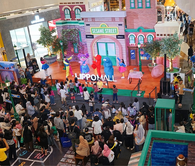 Ilustrasi playdate with elmo untuk artikel Playdate with Elmo Hadirkan Wahana Liburan di Jakarta