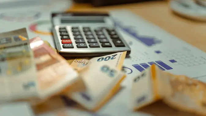 Ilustrasi sinking fund untuk artikel Sinking Fund: Strategi Cerdas Menyiapkan Dana Terencana