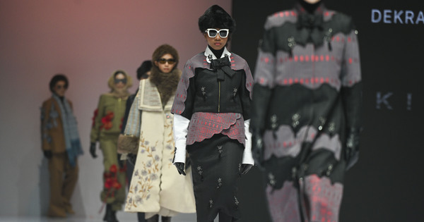 Ilustrasi indonesia fashion week untuk artikel Indonesia Fashion Week: Tradisi Disulap Lewat Desain Konrer