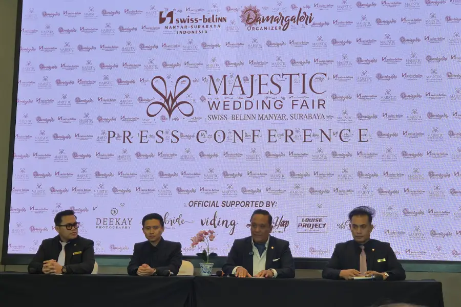 Ilustrasi wedding fair on budget untuk artikel Pernikahan Menurun, Swiss-Belinn Manyar Gelar Wedding Fair On…